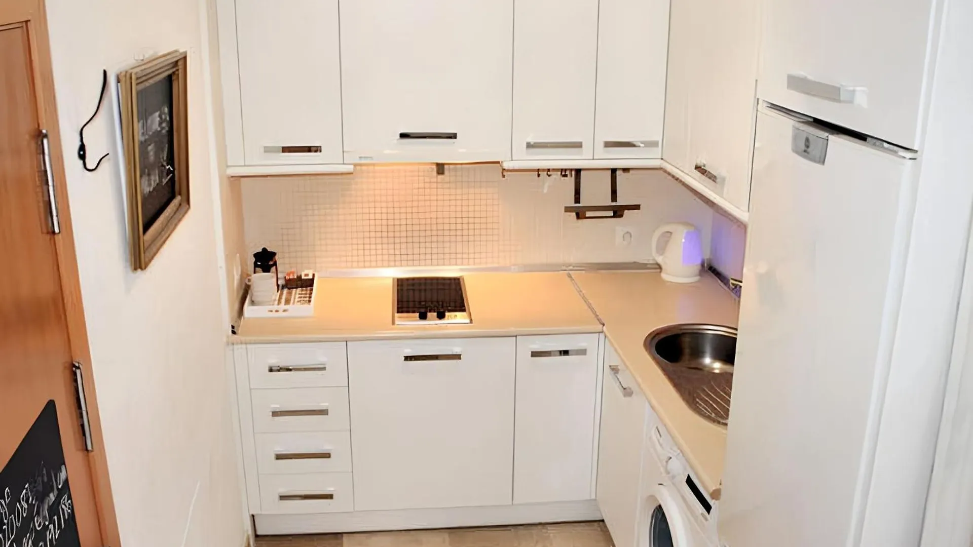 Charming Apartment Malaga 40 M² + Internet